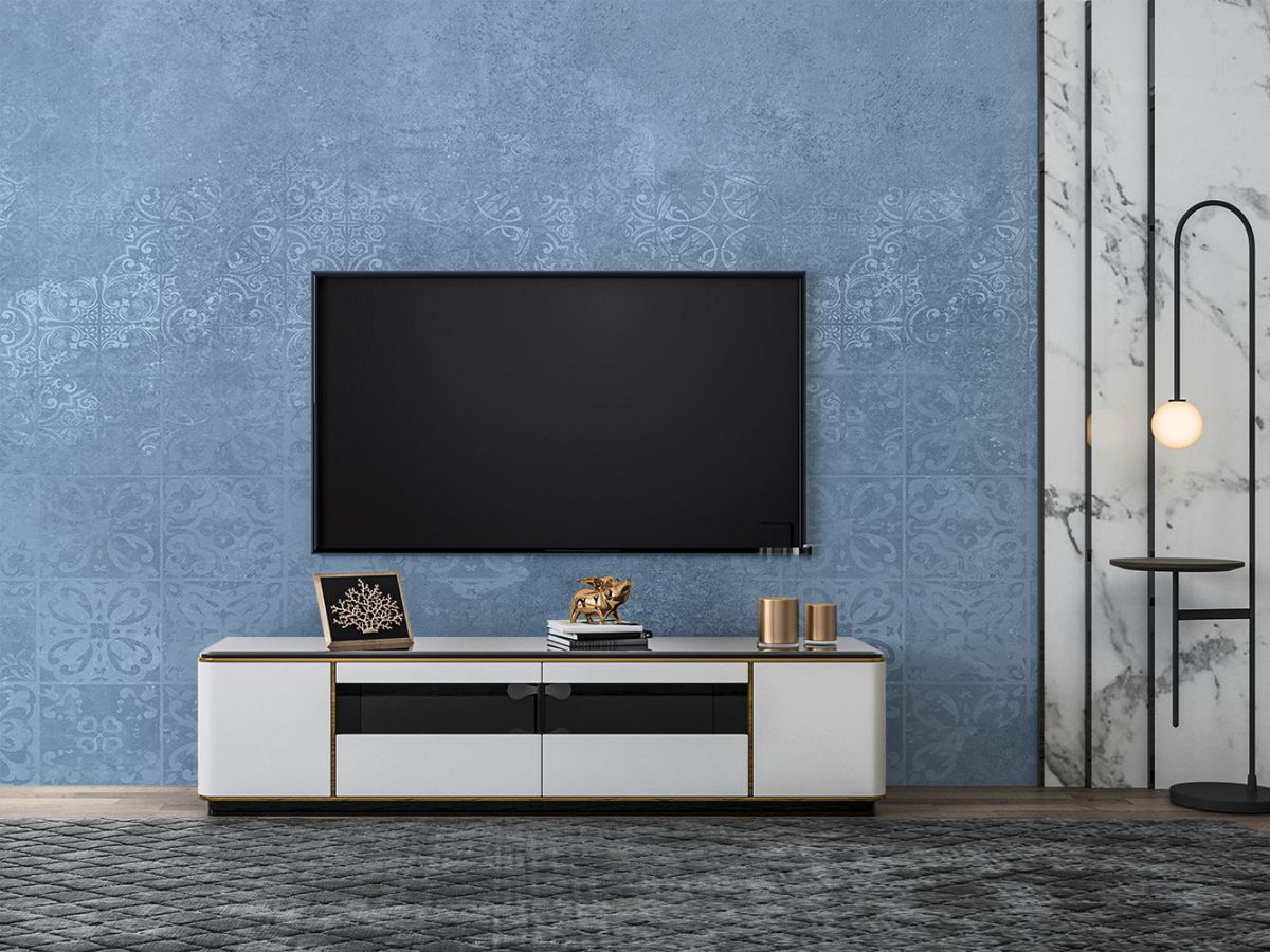 کاغذ دیواری طرح پتینه مدرن آبی رنگ W10071340 پشت تلویزیون